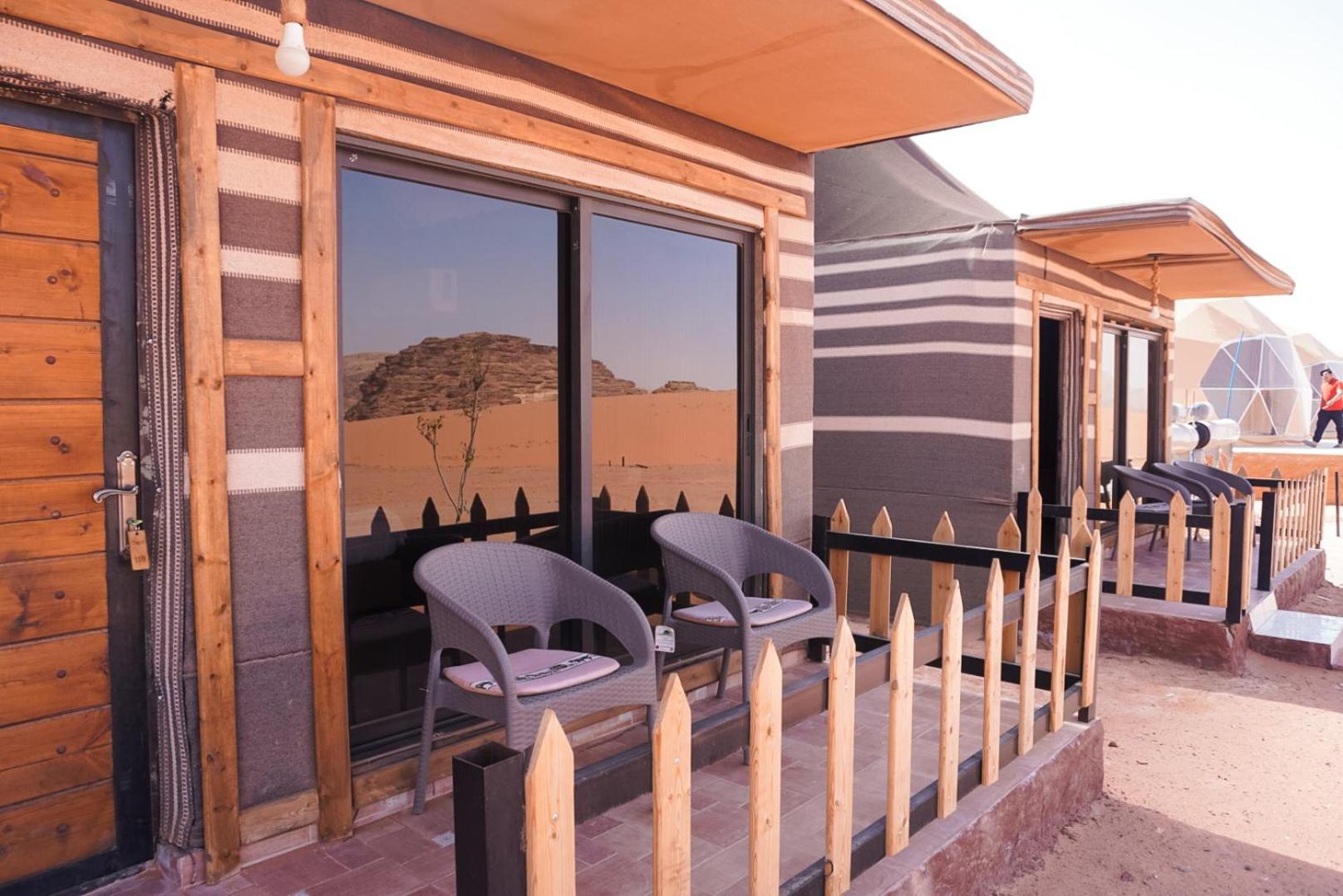 Shaheen Camp Wadi Rum Bagian luar foto