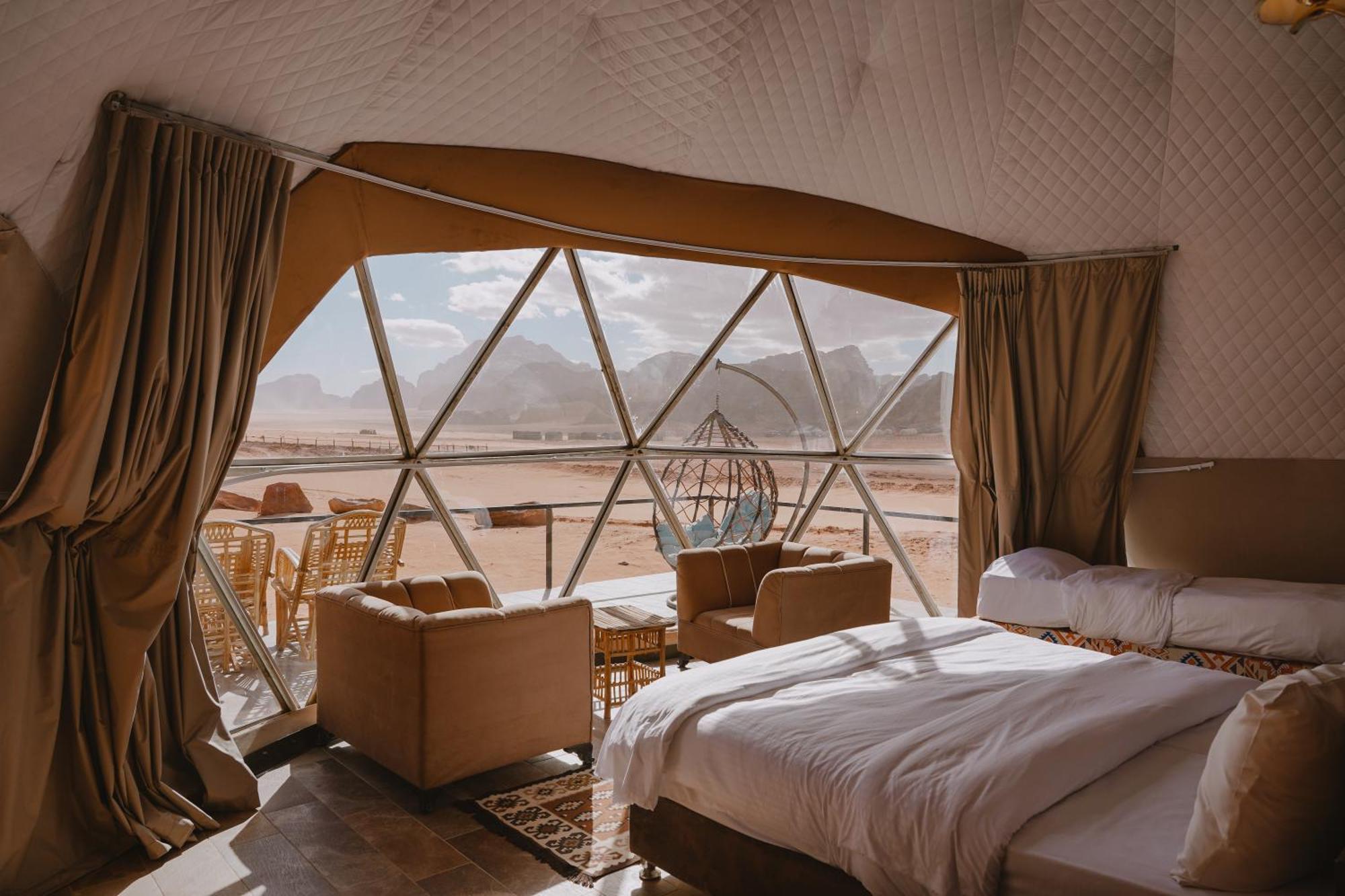 Shaheen Camp Wadi Rum Bagian luar foto