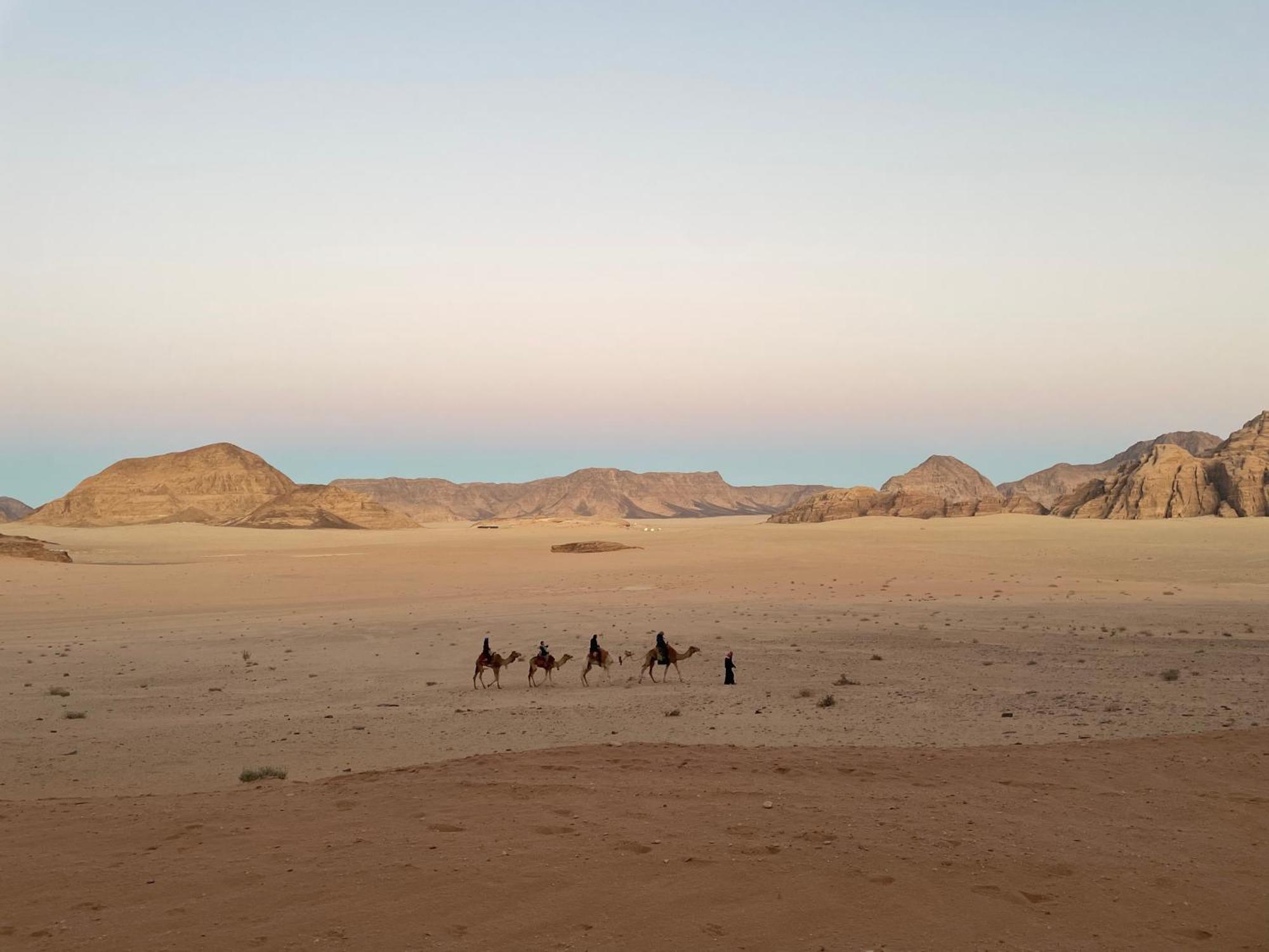 Shaheen Camp Wadi Rum Bagian luar foto