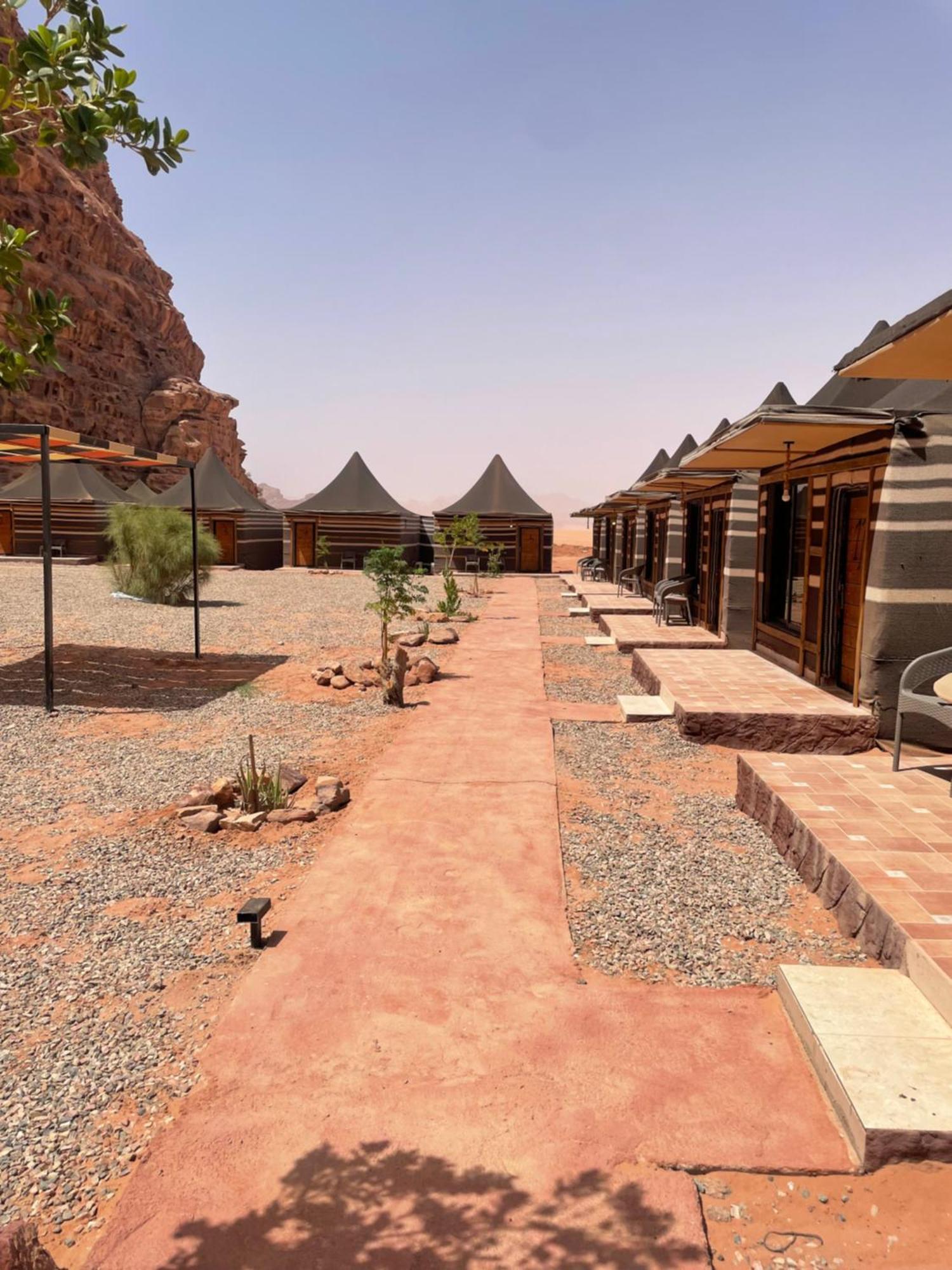 Shaheen Camp Wadi Rum Bagian luar foto