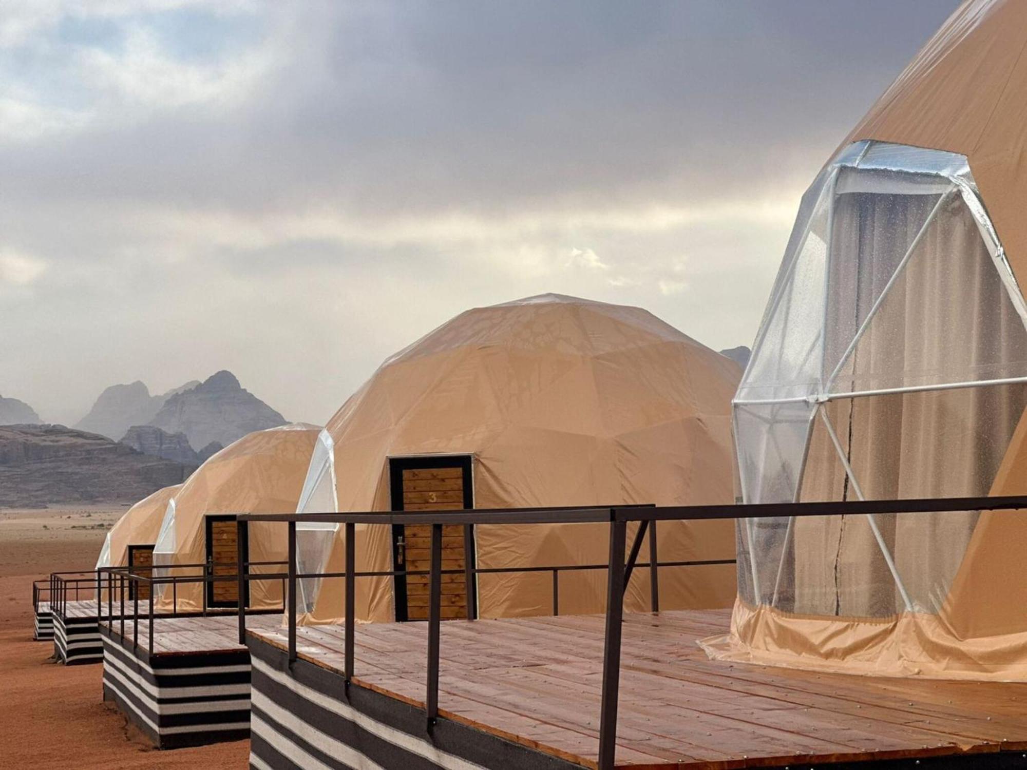 Shaheen Camp Wadi Rum Bagian luar foto