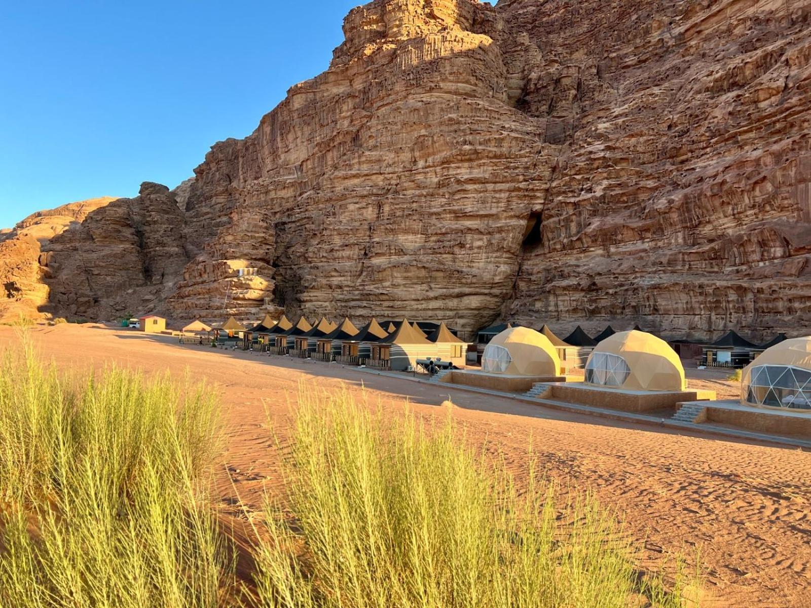 Shaheen Camp Wadi Rum Bagian luar foto