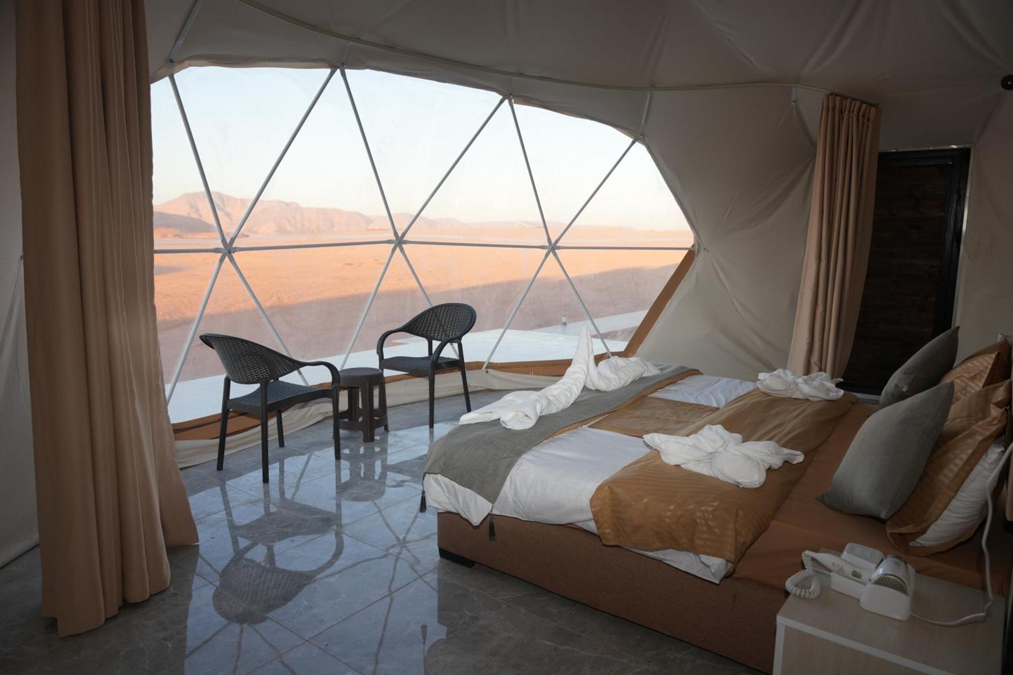 Shaheen Camp Wadi Rum Bagian luar foto